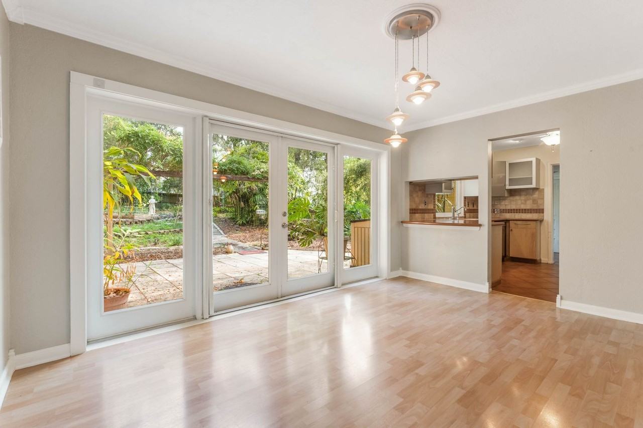 1207 Briercliff Dr - Photo 5 of 17