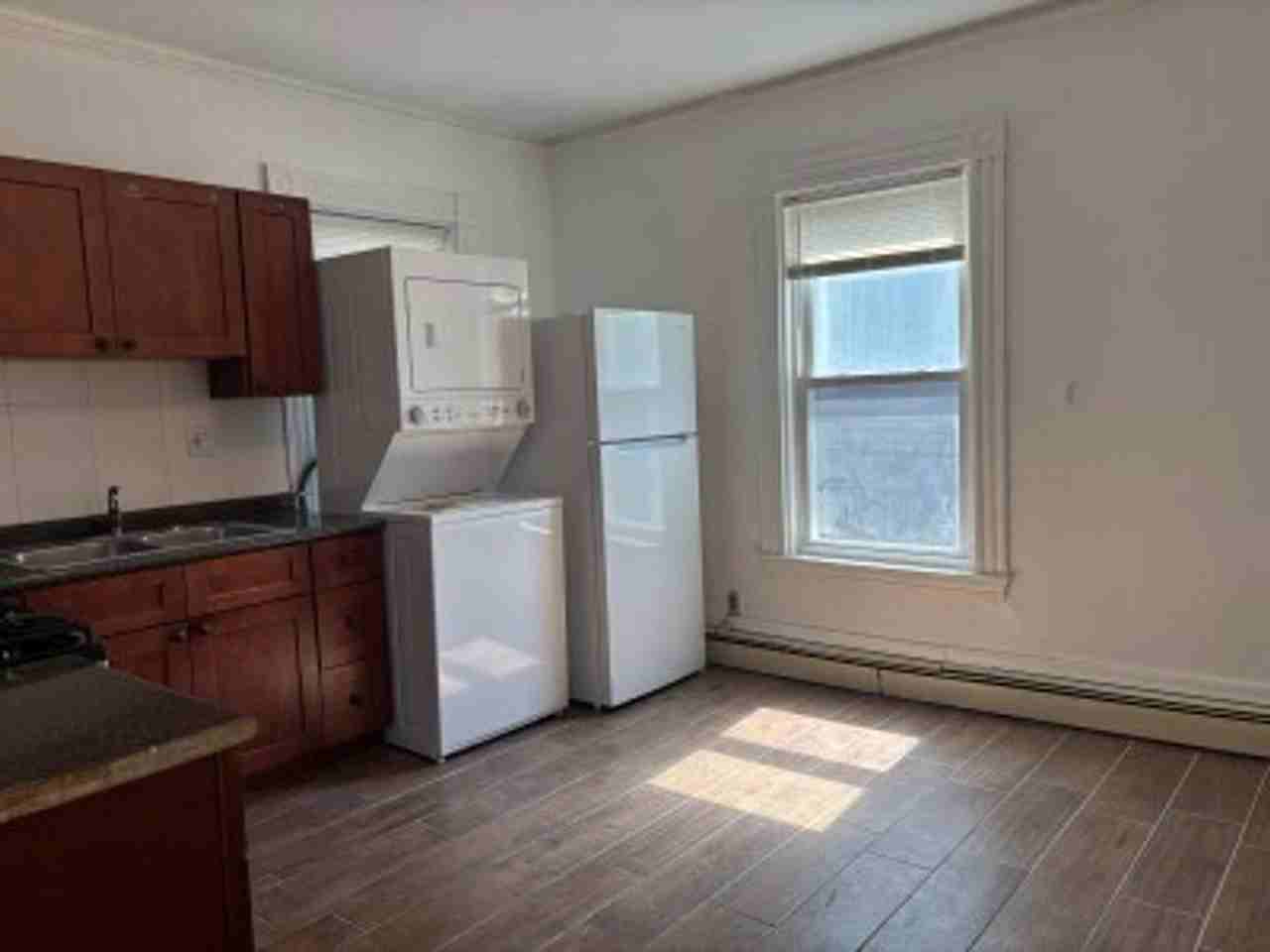 26 Armington St - Photo 2 of 11