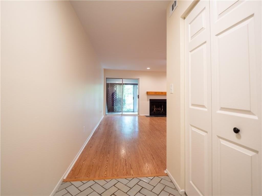 43 Arbor End Se - Photo 3 of 40