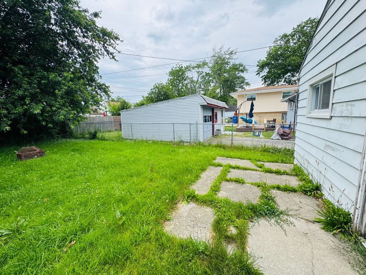 12813 Guardian Blvd - Photo 5 of 17