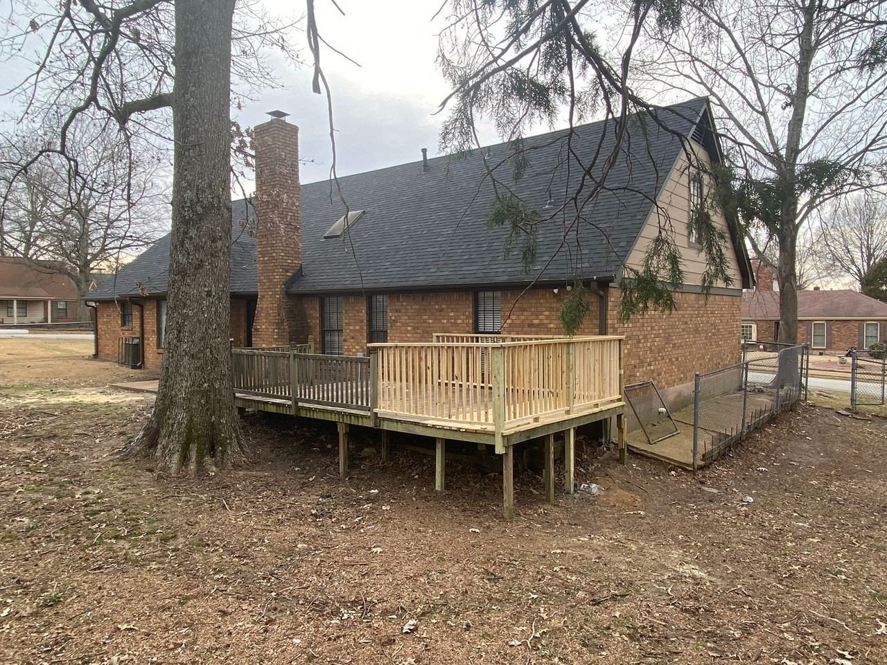 4244 Chesapeake Way - Photo 2 of 32