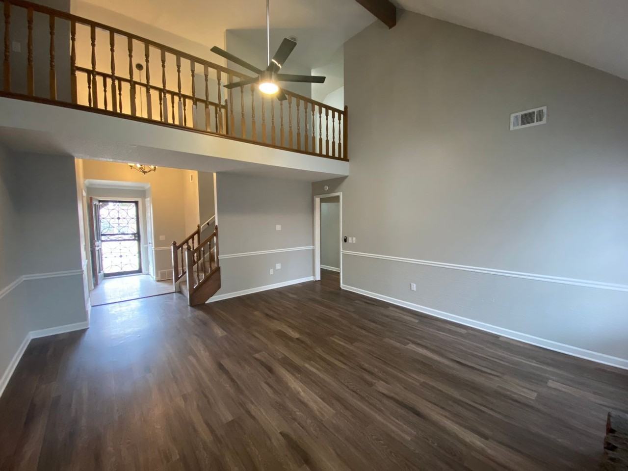 4244 Chesapeake Way - Photo 3 of 32