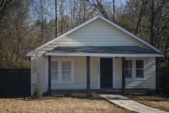 19306 S Hill St - Photo 1 of 1