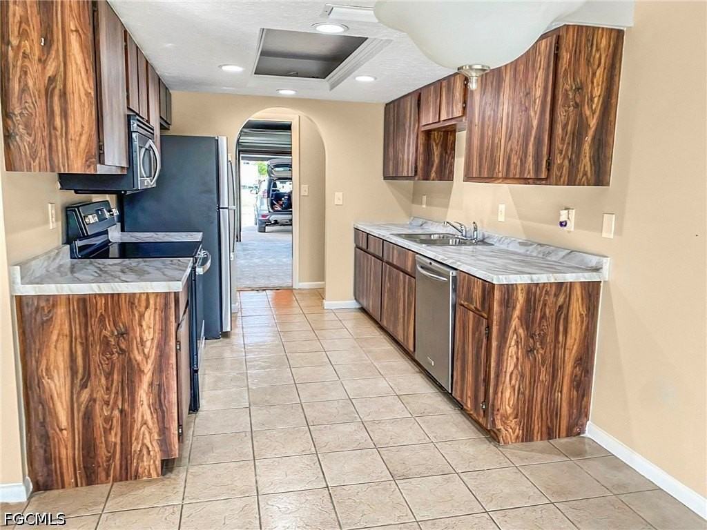 4911 7th St W - Photo 4 of 17