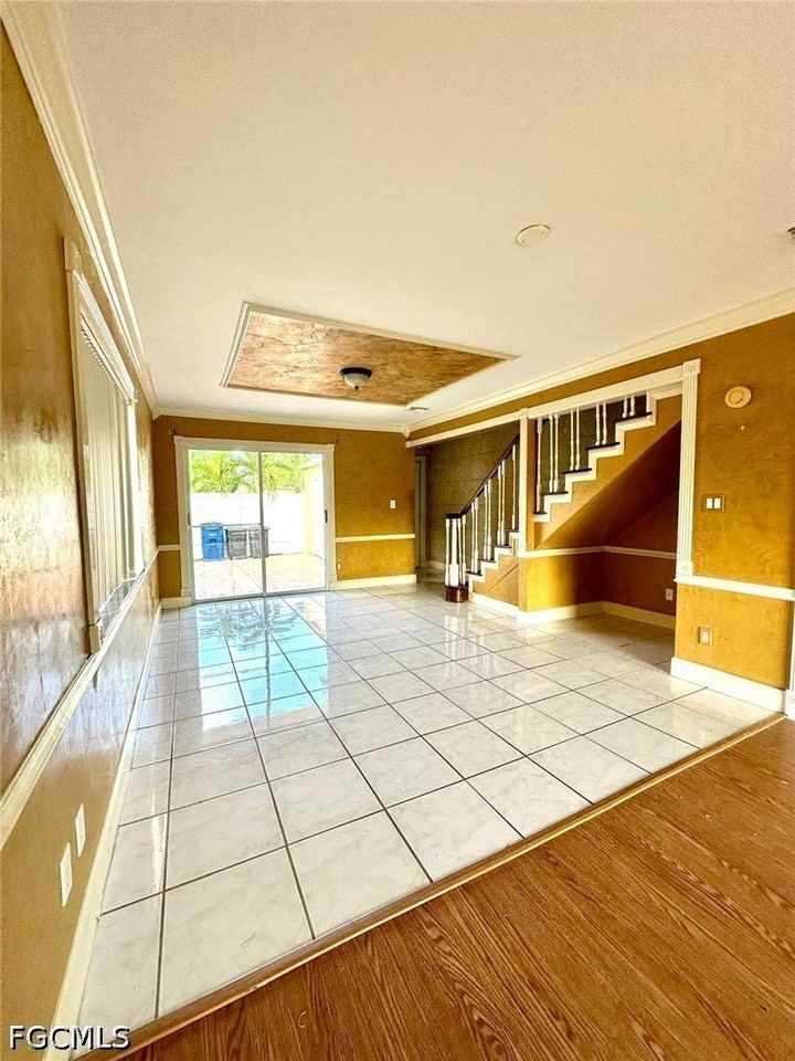 5826 Whiting Ct - Photo 6 of 28