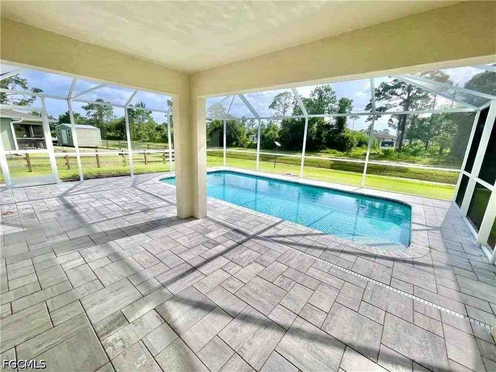 5029 W Hummingbird Dr - Photo 6 of 17
