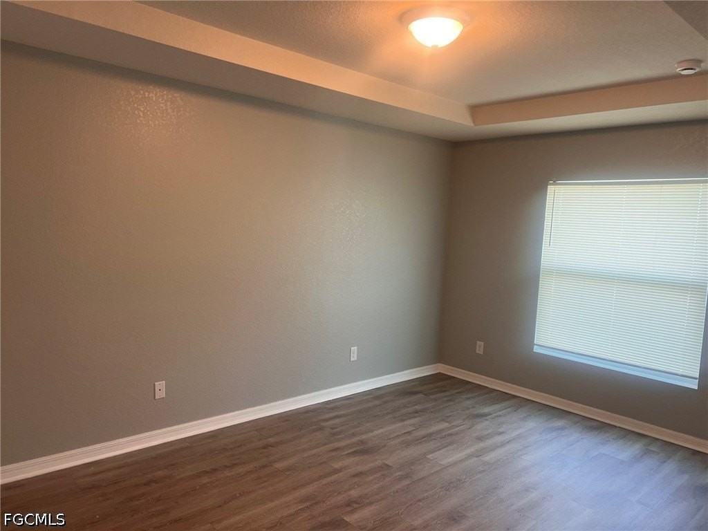 101 Nw 25th St - Photo 6 of 12