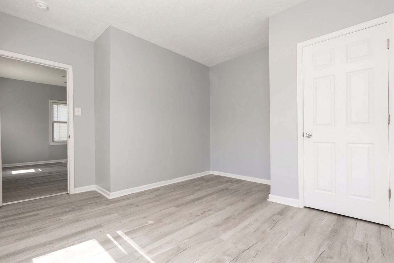 3624 Parthenia Ave - Photo 7 of 26