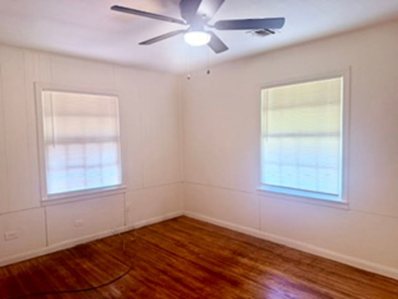 3117 N 26th St - Photo 6 of 8
