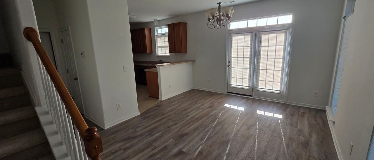 5905 Hollow Wood Ct - Photo 6 of 29