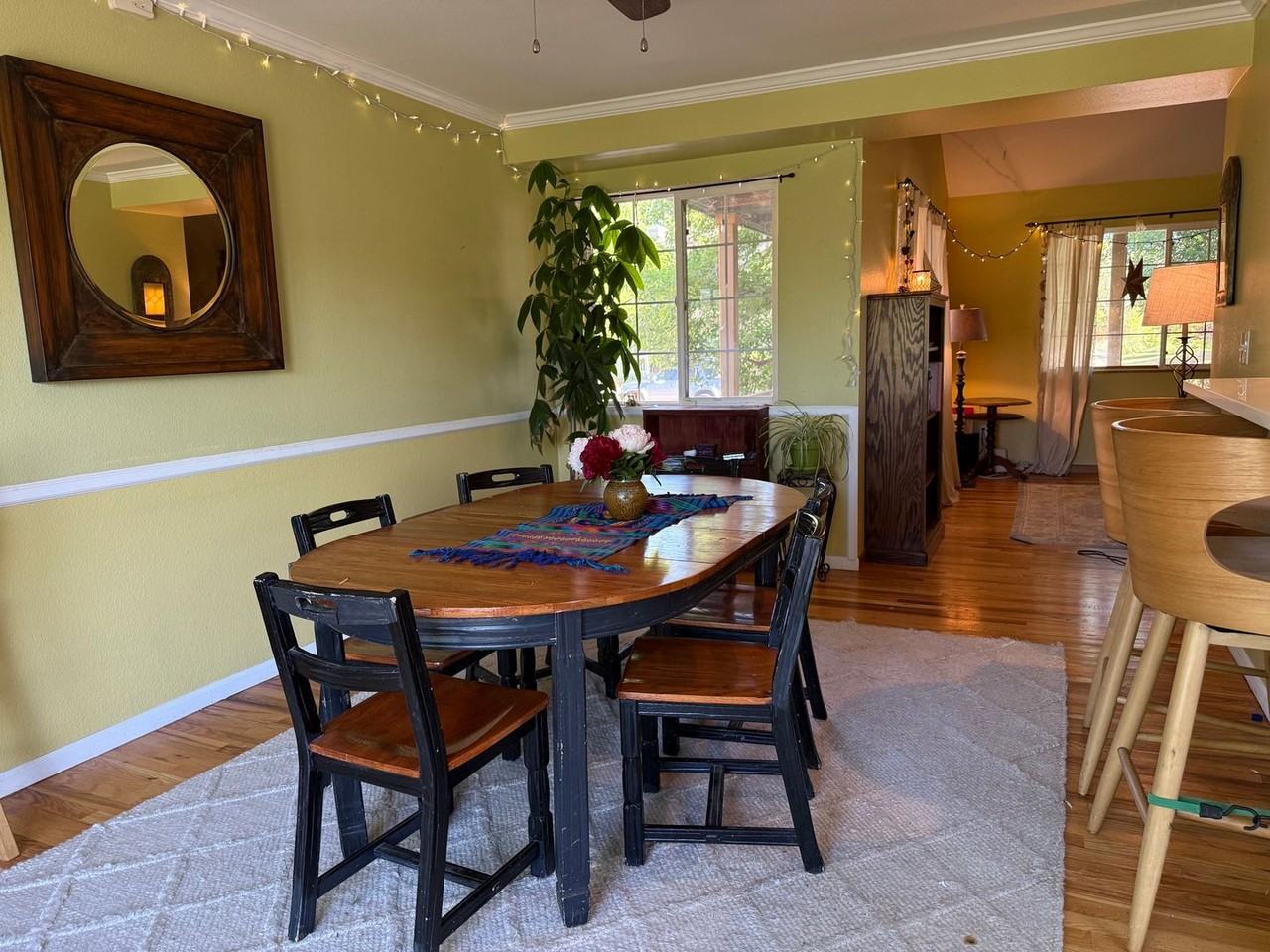 2763 Pleasant Valley Rd - Photo 3 of 6