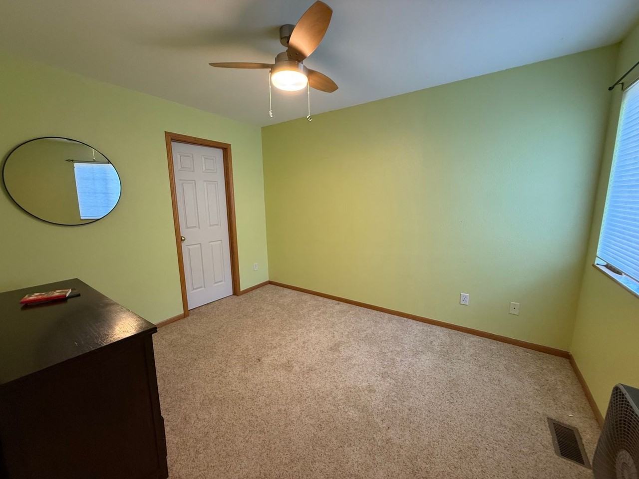 2763 Pleasant Valley Rd - Photo 5 of 6