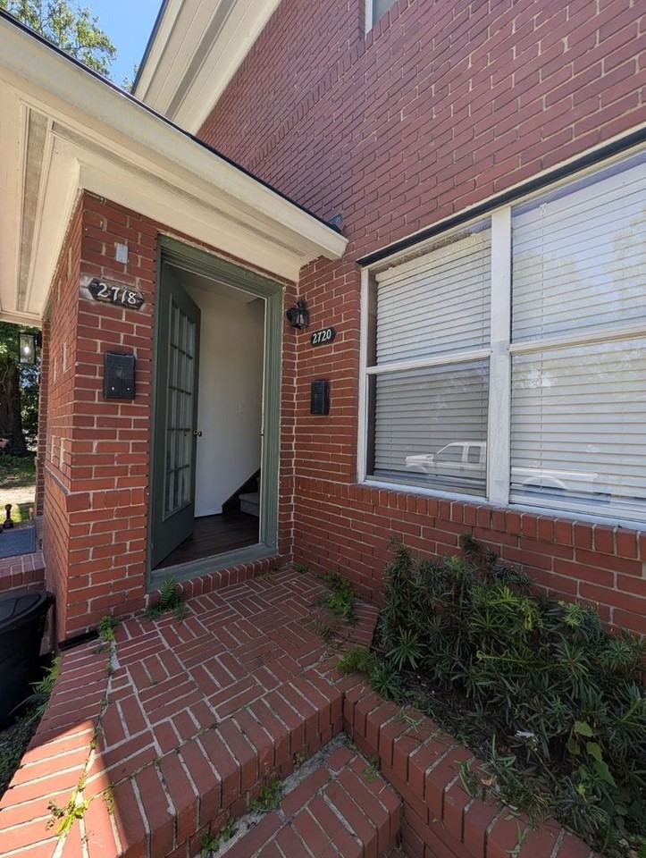 2716 Green St - Photo 7 of 10