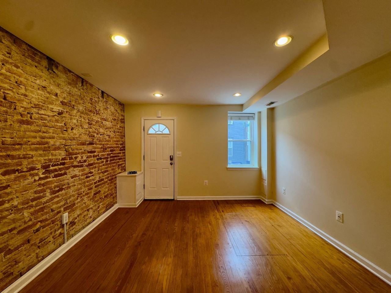 513 S Madeira St - Photo 4 of 20