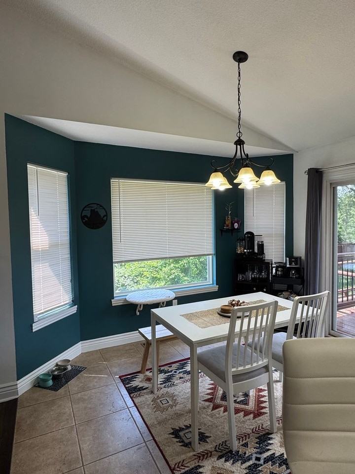 828 Fossilridge Dr - Photo 5 of 32