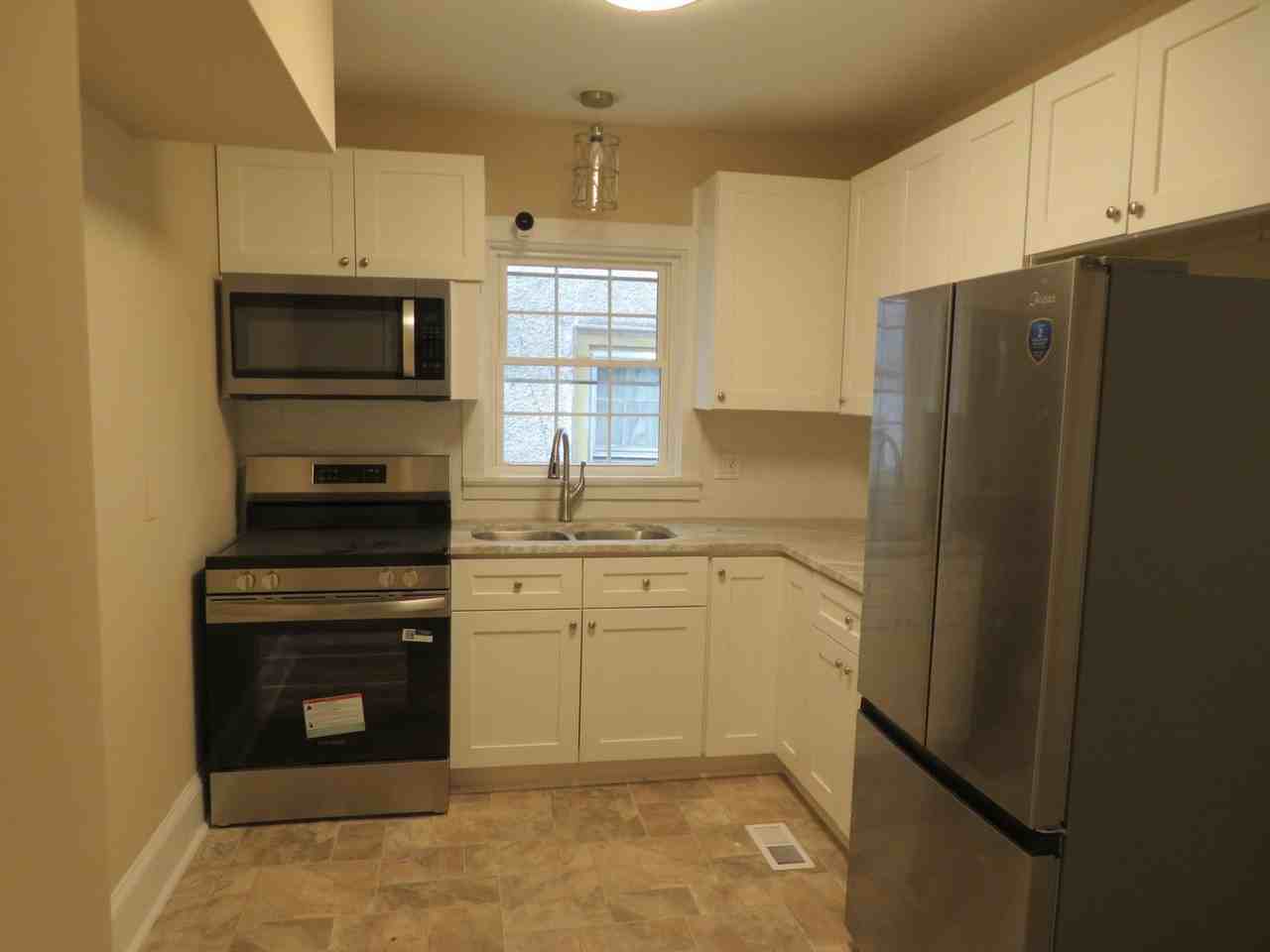 331 Glenwood Ct - Photo 7 of 29