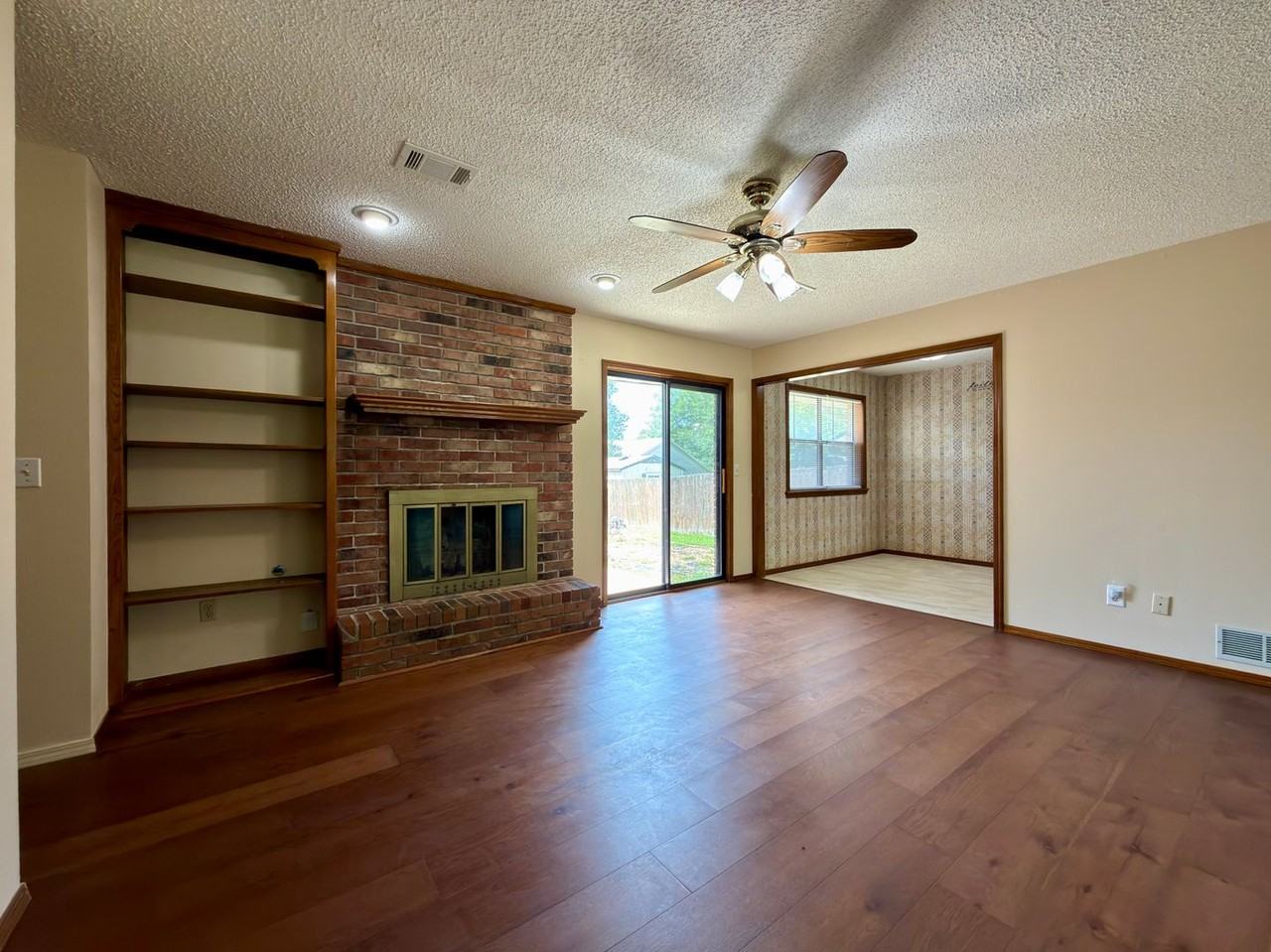 9612 Apple Gate Dr - Photo 5 of 23