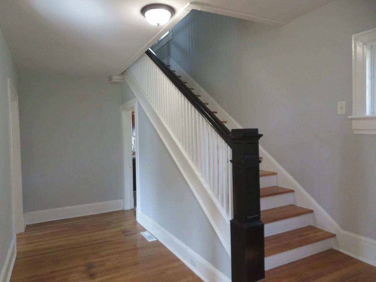 1806 Powhatan Ave - Photo 2 of 44