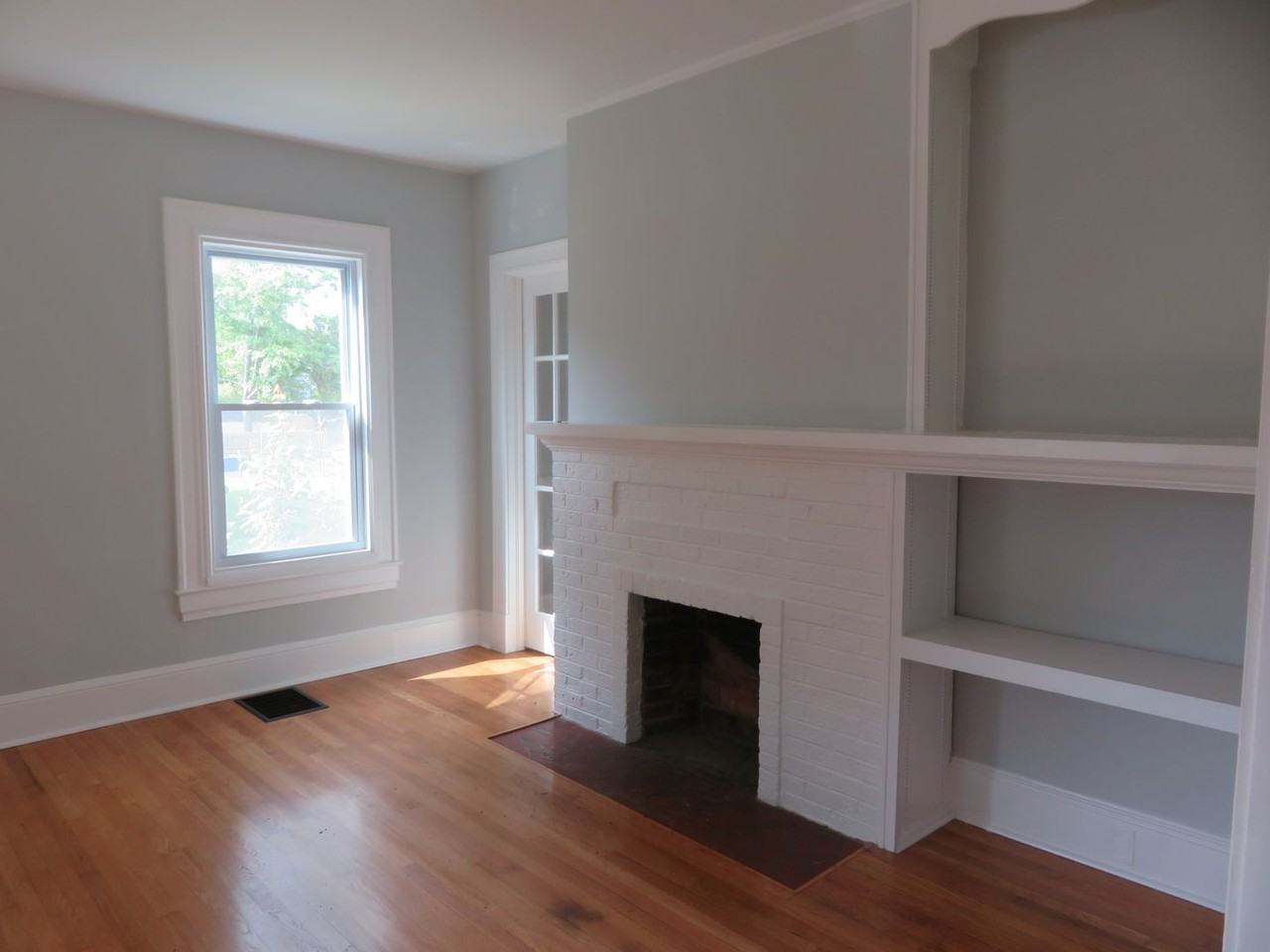 1806 Powhatan Ave - Photo 3 of 44