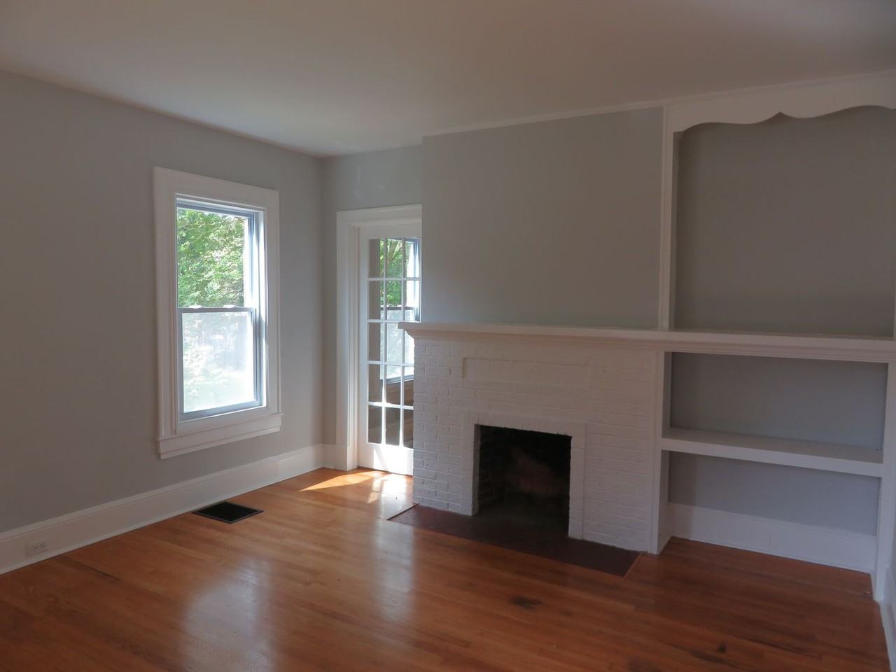 1806 Powhatan Ave - Photo 4 of 44