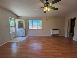 featured image of 726 W Manhattan Ave #B