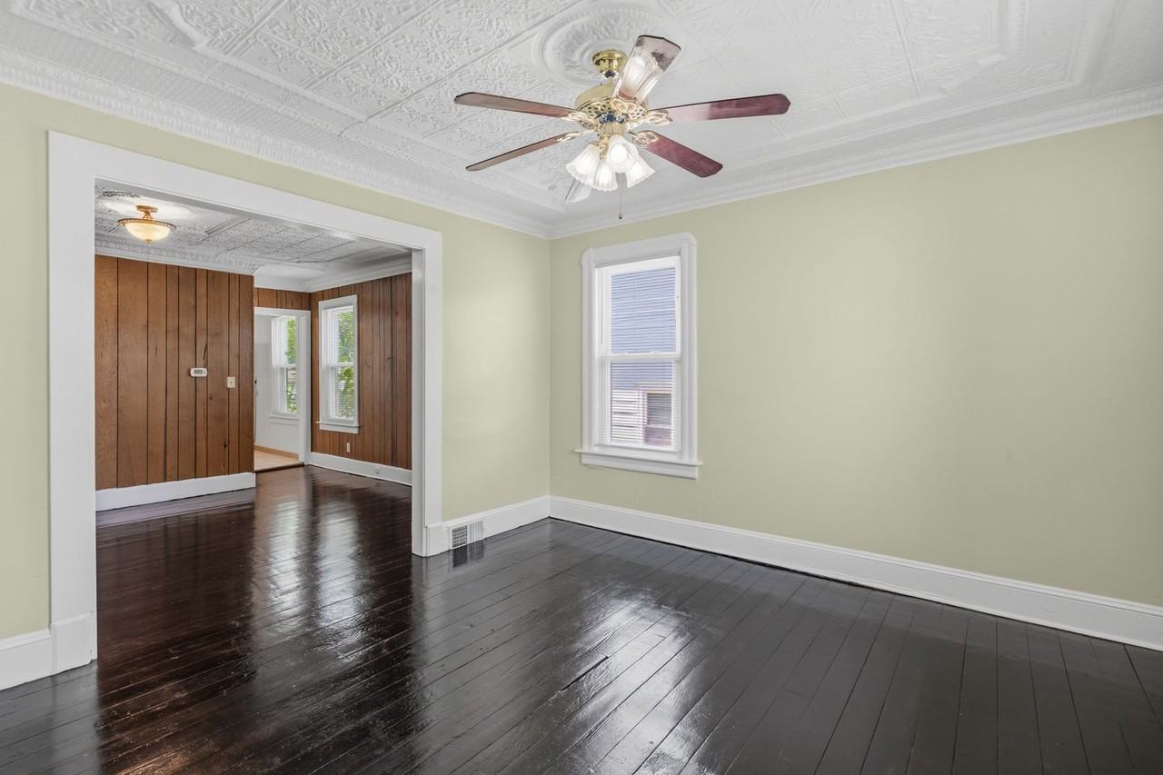 1391 Worcester St - Photo 2 of 17