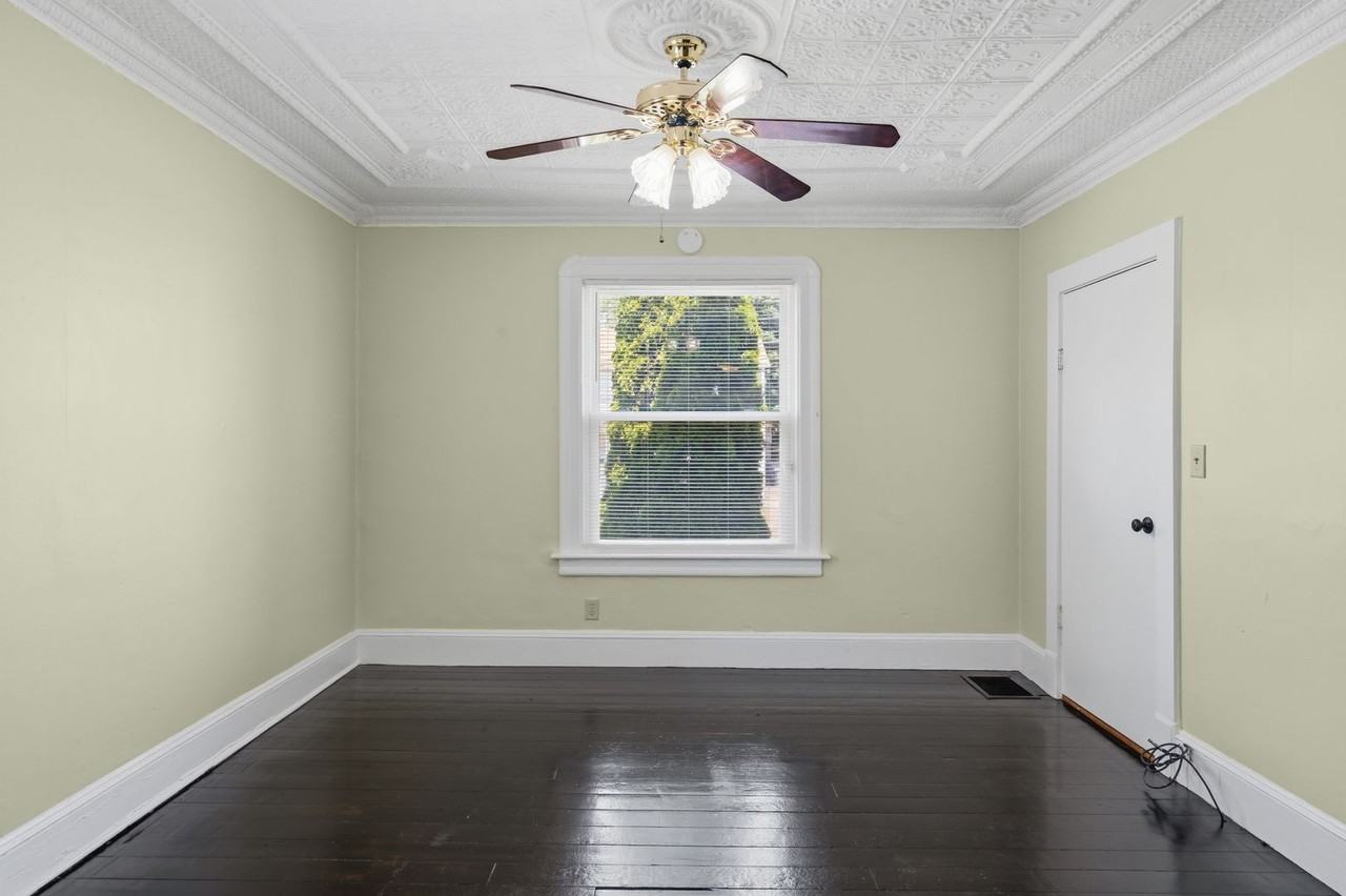 1391 Worcester St - Photo 3 of 17