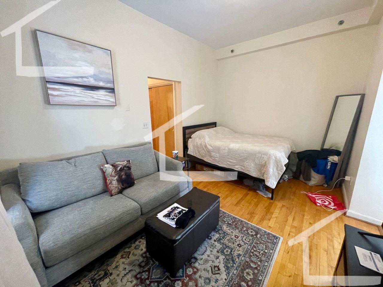 208 Chestnut Hill Ave - Photo 7 of 9