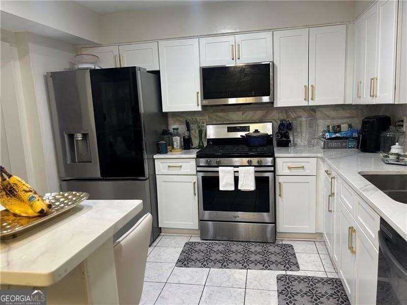 3045 Shadow Walk Ln - Photo 6 of 29
