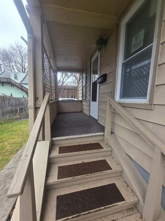 302 N Nanticoke Ave - Photo 2 of 7