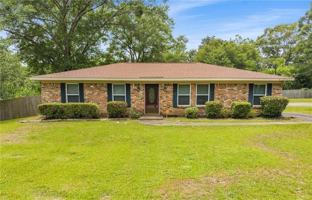 featured image of 2316 Woodland Rd