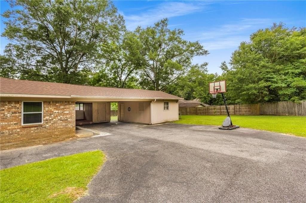 2316 Woodland Rd - Photo 6 of 42