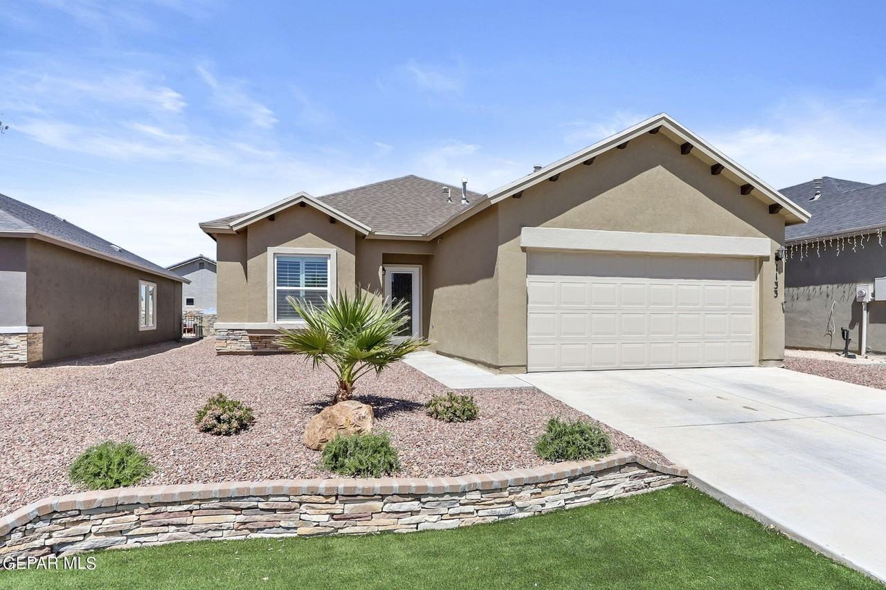 1133 Indigo Sky St - Photo 3 of 40