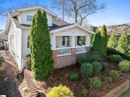 featured image of 317 W Stone Ave
