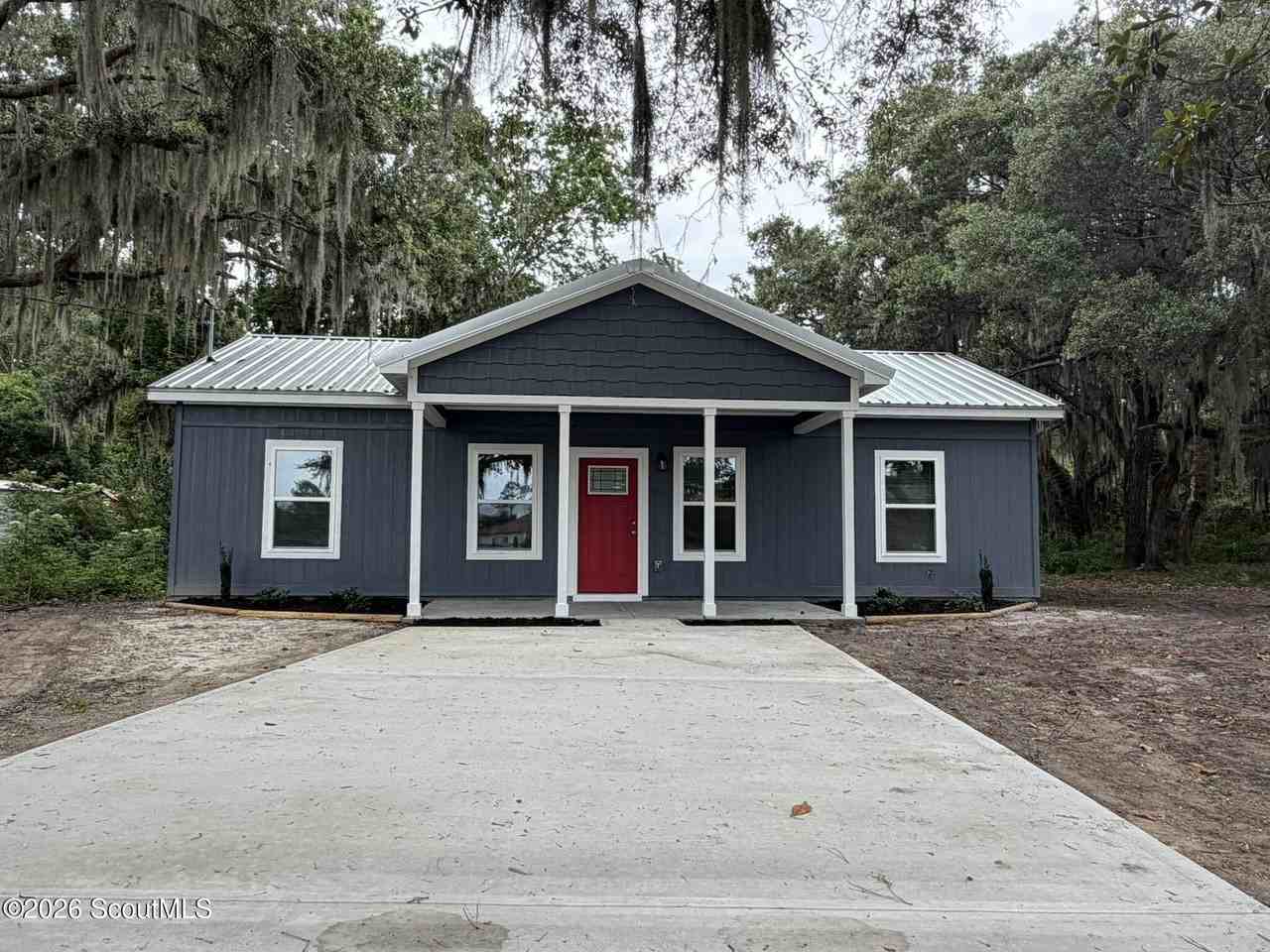 656 Ridge Rd - Photo 3 of 19