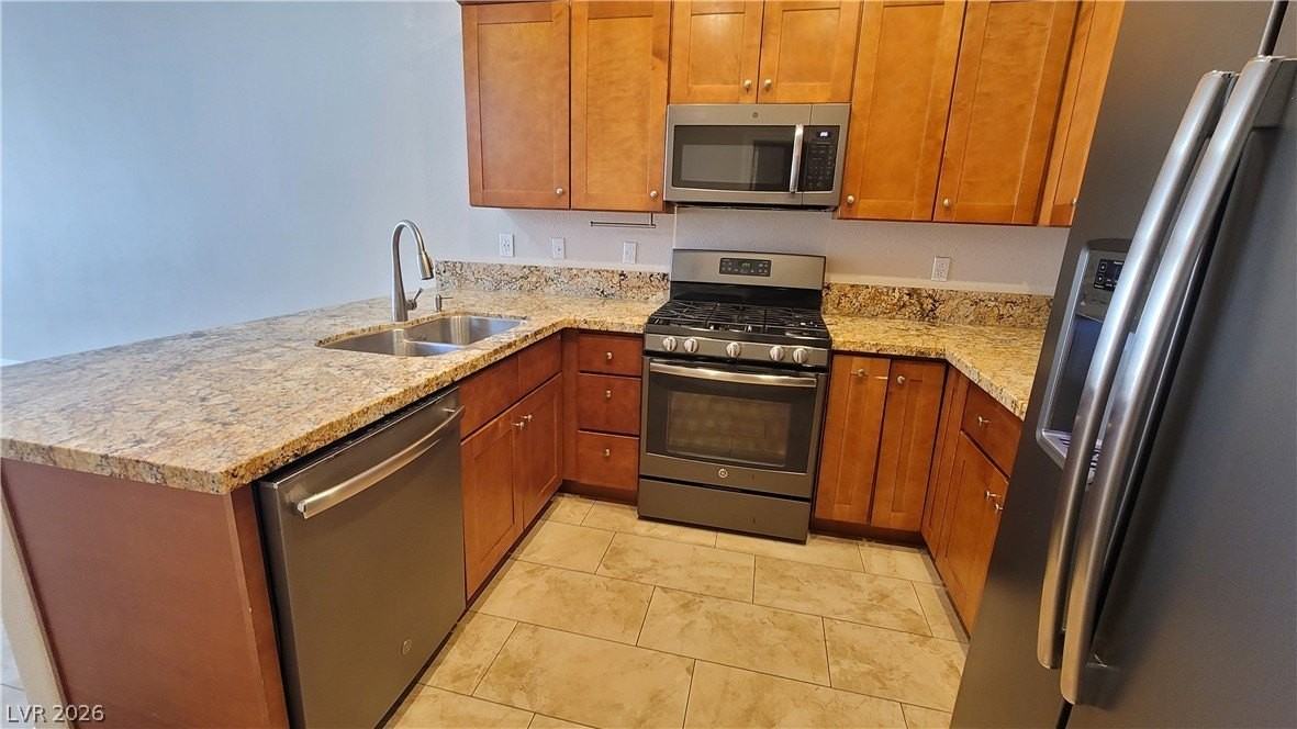 1109 Scenic Crest Dr - Photo 2 of 29
