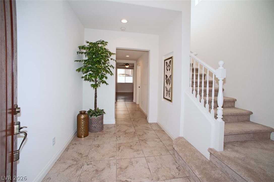 1020 Via Latina St - Photo 3 of 48