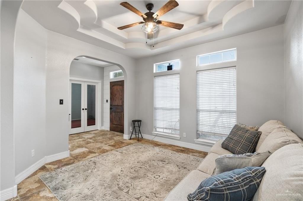 2801 Nicole Dr - Photo 2 of 15
