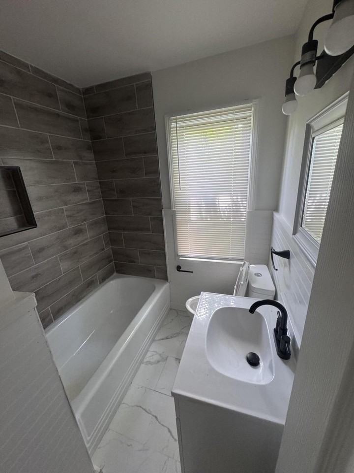 17331 Braile St - Photo 7 of 11