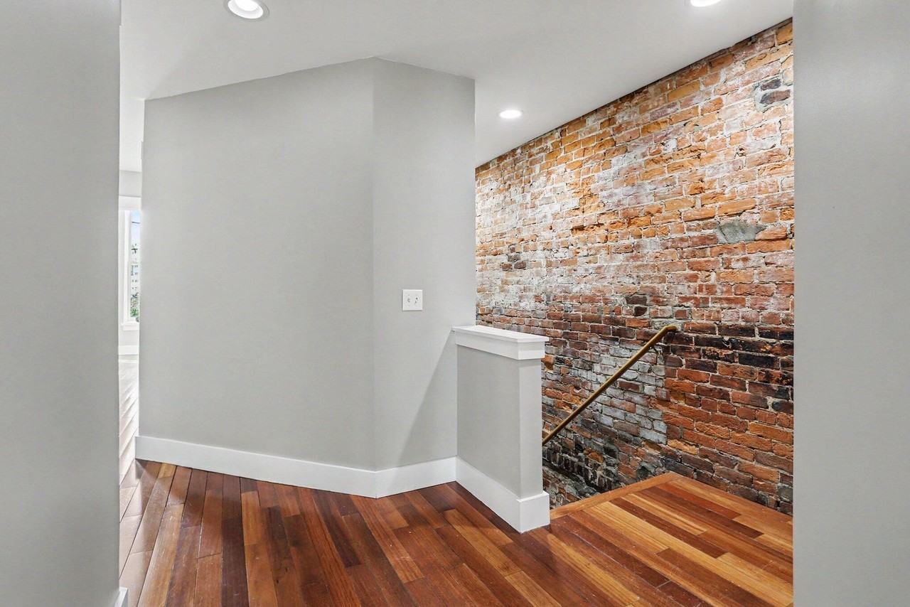 280 E Michigan Ave - Photo 4 of 24