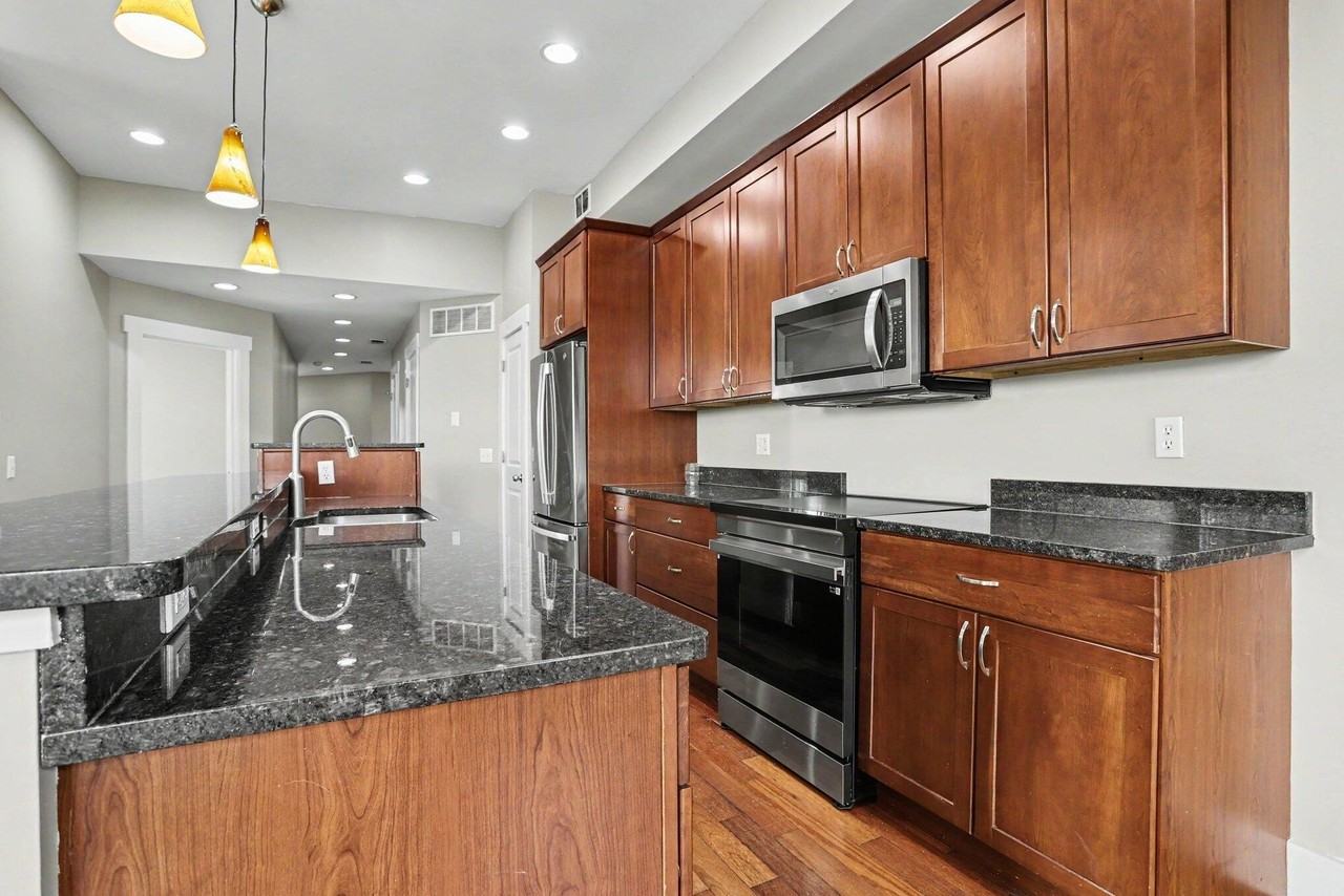 280 E Michigan Ave - Photo 5 of 24