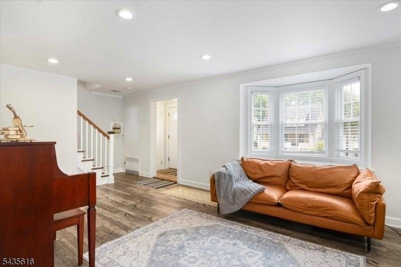 36 Amelia Ave - Photo 4 of 26
