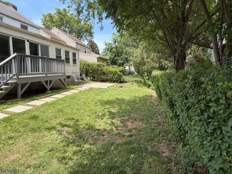 19 Alexander Ave - Photo 4 of 16