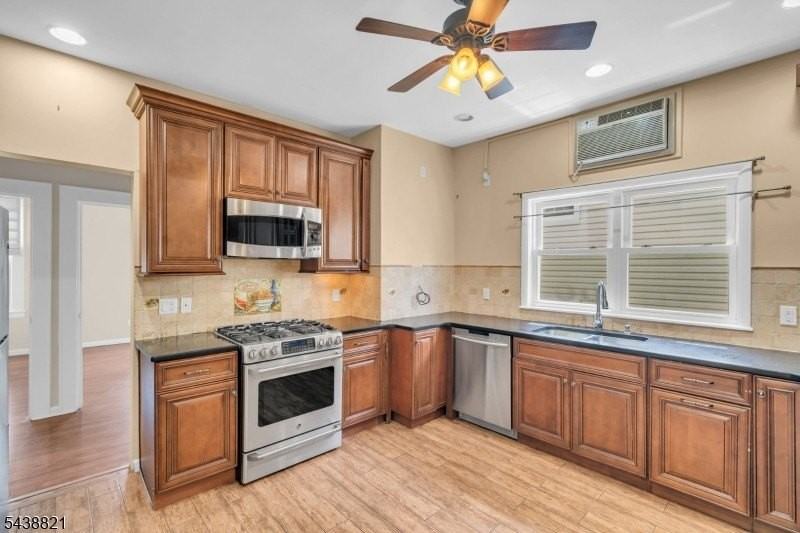 206 Highland Ave #1 - Photo 6 of 22