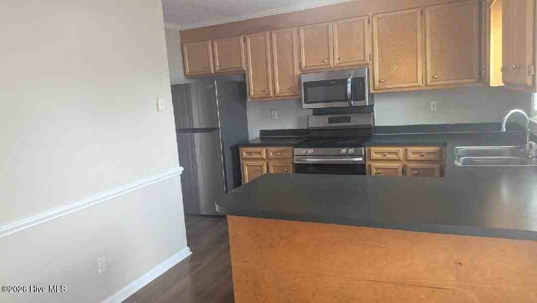 3813 Sterling Pointe Dr #V2 - Photo 3 of 6