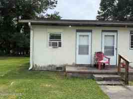 featured image of 165 Lakewood Dr #A