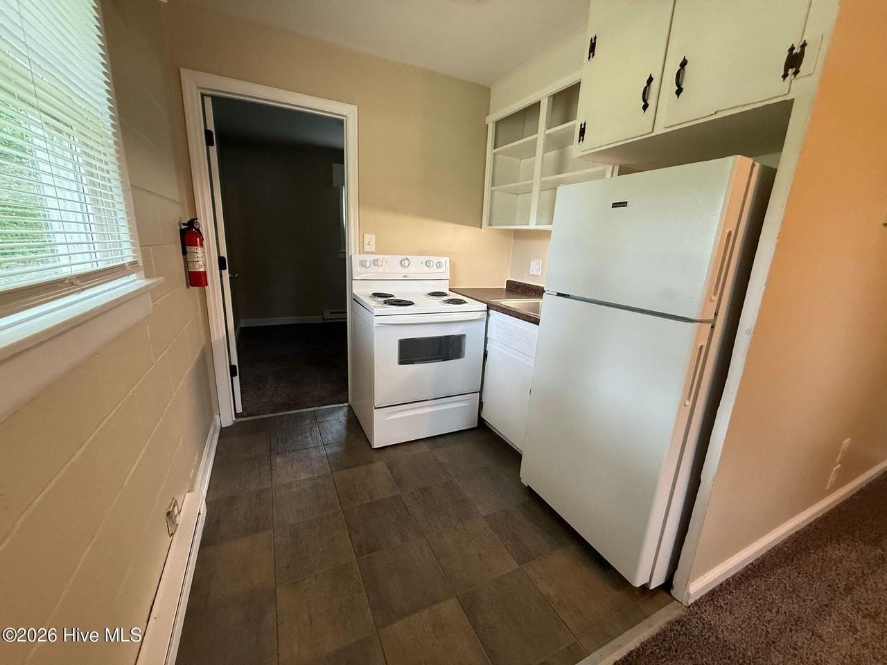 165 Lakewood Dr #A - Photo 4 of 7