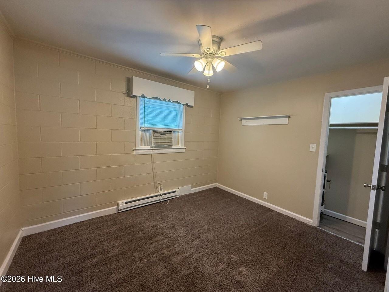 165 Lakewood Dr #A - Photo 6 of 7