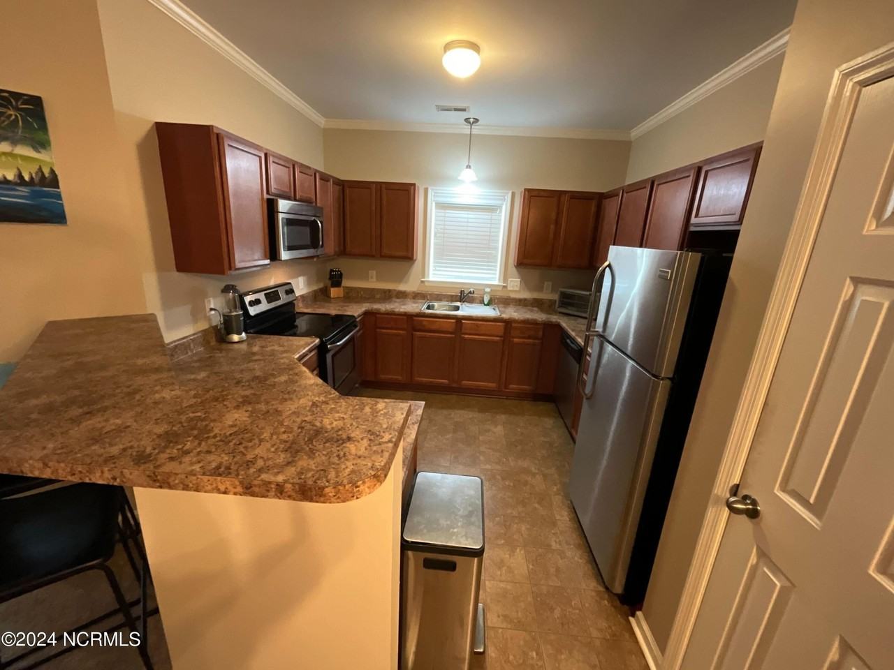 236 Glenhaven Ln - Photo 4 of 16