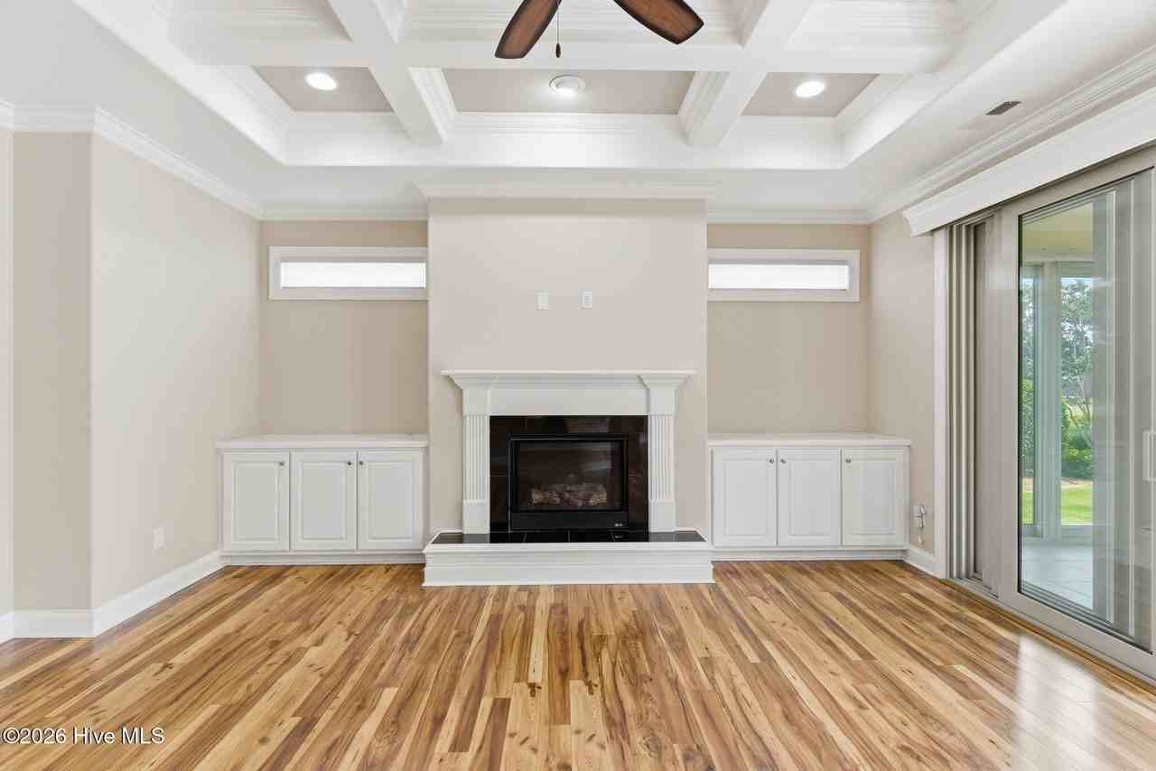 1226 Nightingale Ct - Photo 7 of 50